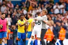 开云-拿坡里逆袭成功，逃离降级区威胁()