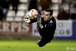 kaiyun-皇马客场失利！防线漏洞暴露，进攻乏力()  第1张