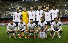 开云sports-英国球队在比赛中取得胜利，晋级四强()  第2张