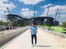 开云app-欧洲球场上的擂台对决，势均力敌争取胜利()  第2张