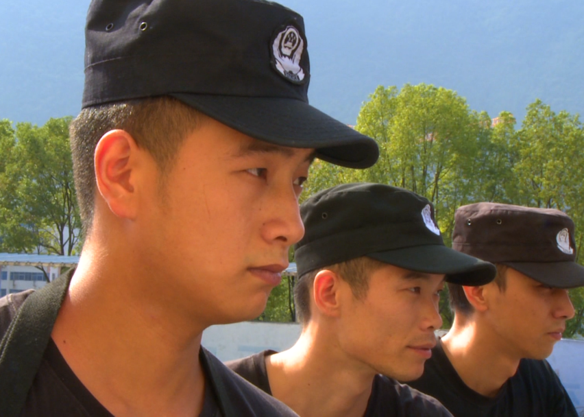 kaiyun app-热血搏杀！决胜时刻谁能奋勇争先？(以拼抢之势和决战之态奋力跑赢上半场)  第1张