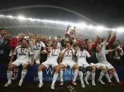 开云体育app-AC米兰转会策略遭质疑，球迷担忧未来()  第1张